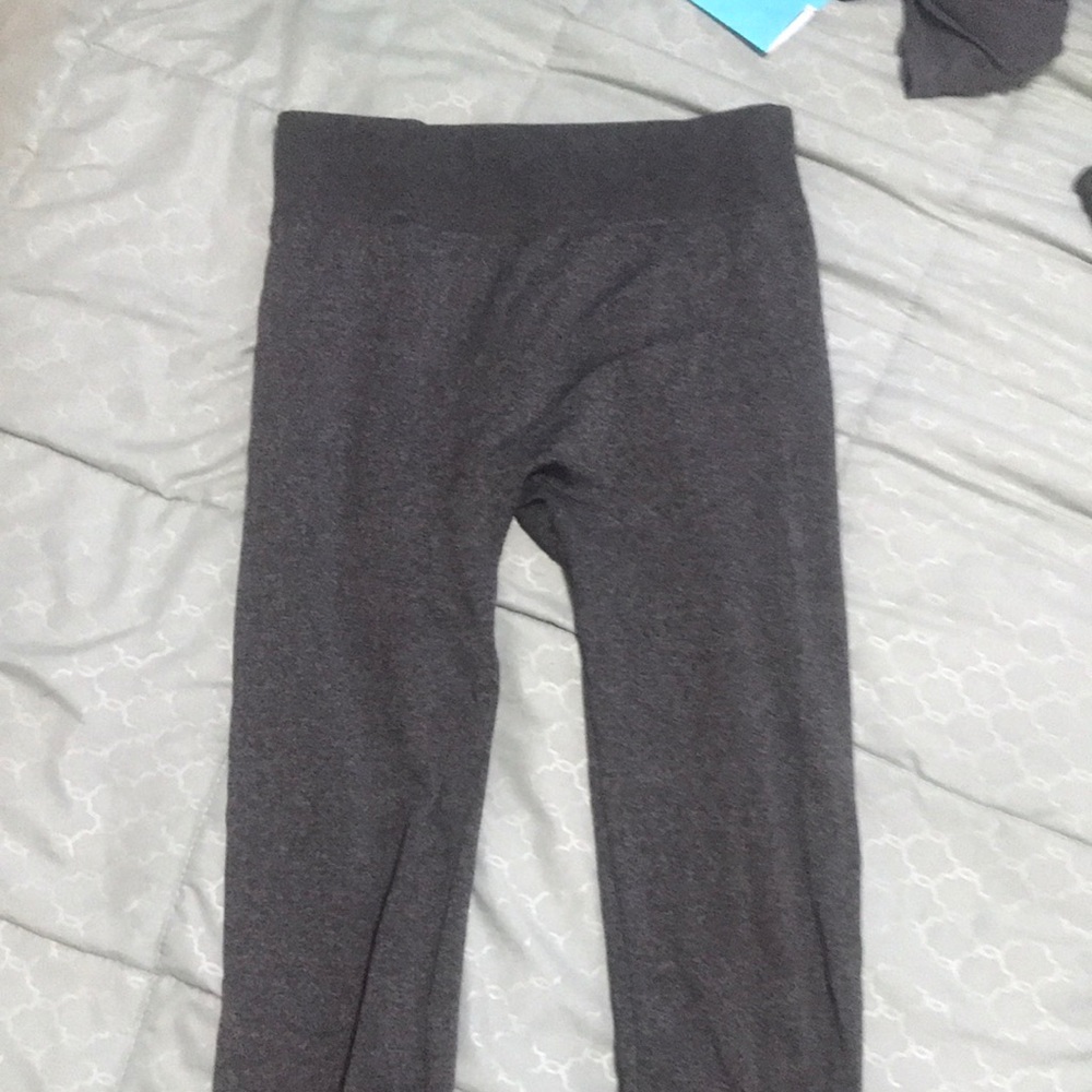 Thermal leggings. Size s/m the brand is ShoSho